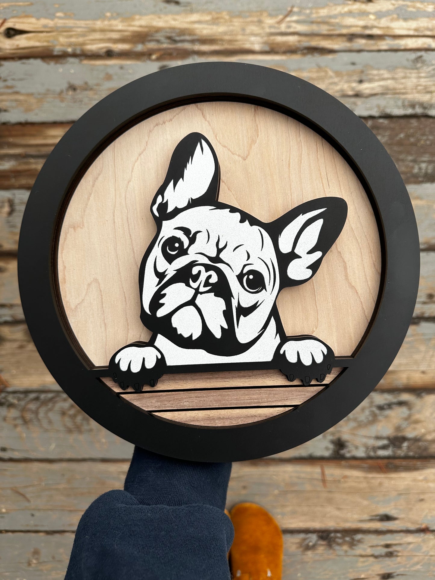 Frenchie circle sign